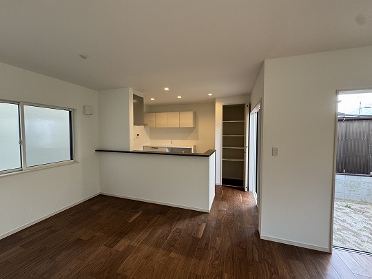 山本９丁目新築戸建Ｂ棟　価格変更いたしました♪